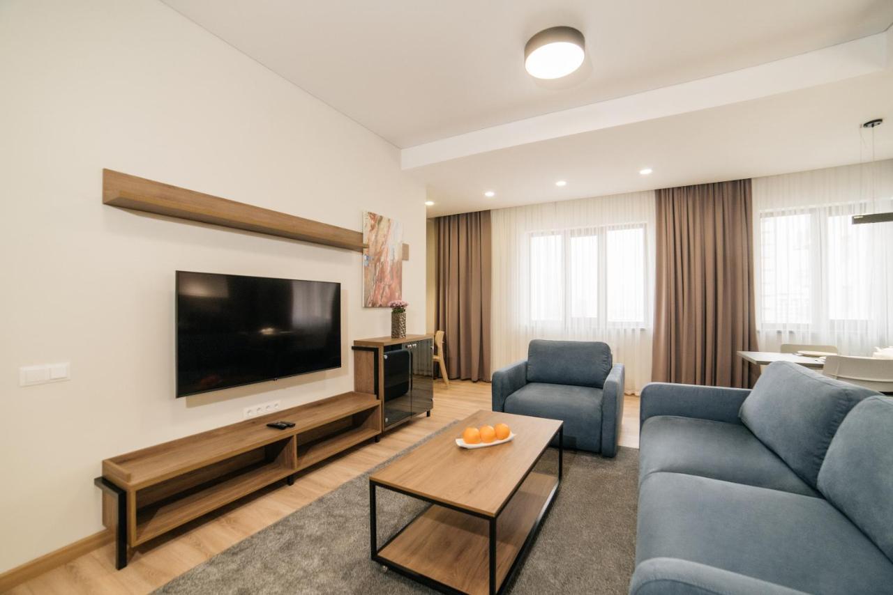 Solutel Apartments-35 비슈케크 외부 사진