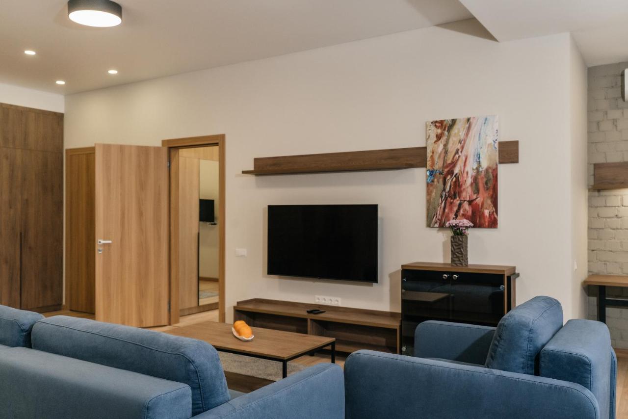 Solutel Apartments-35 비슈케크 외부 사진