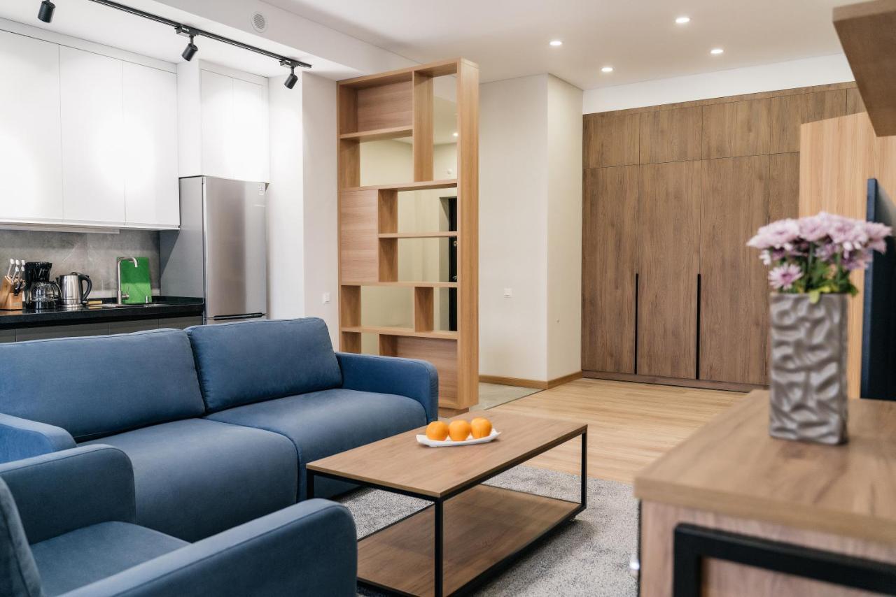 Solutel Apartments-35 비슈케크 외부 사진