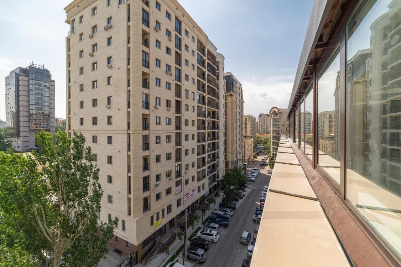 Solutel Apartments-35 비슈케크 외부 사진